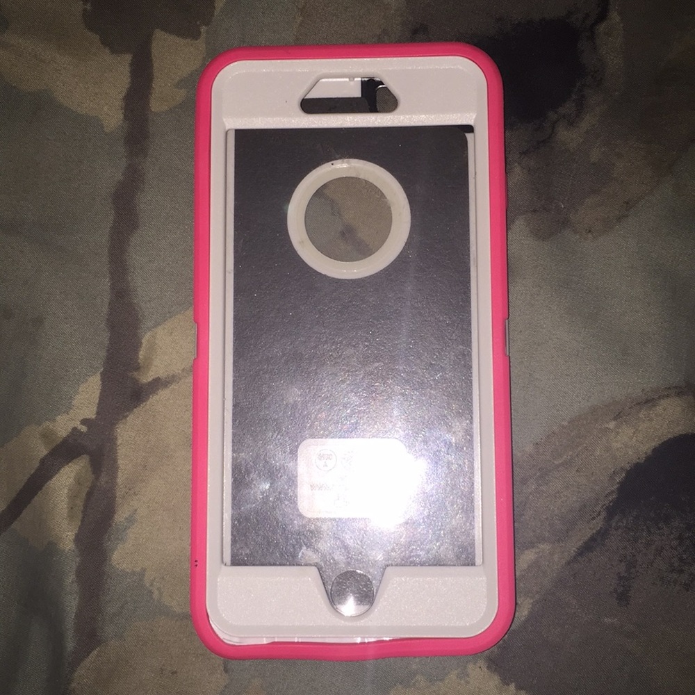 Otter Box phone case (iPhone 6s Plus)